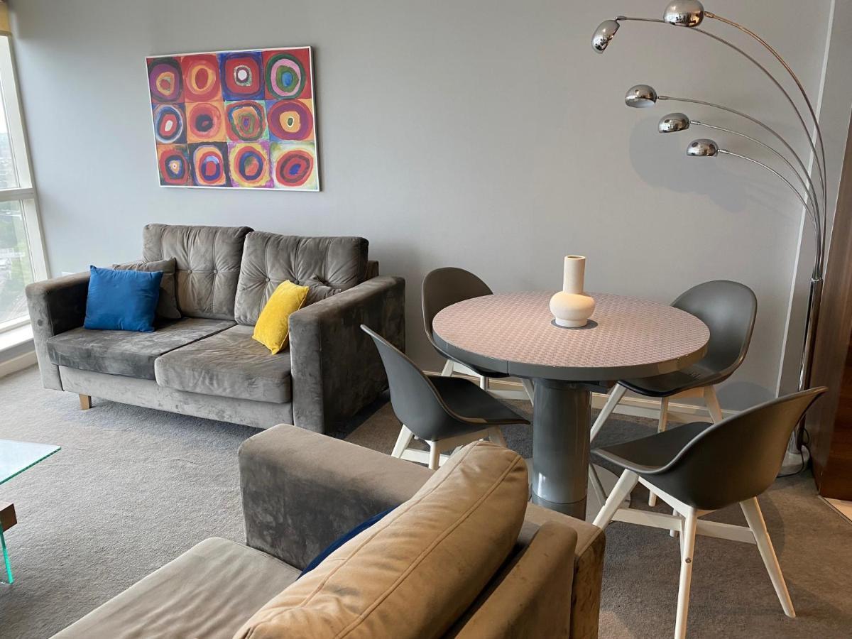 Titanic And Sea View Belfast 2 Bedroom Apartment City Centre Buitenkant foto